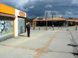 The village of Carcans deserted after the season.jpg